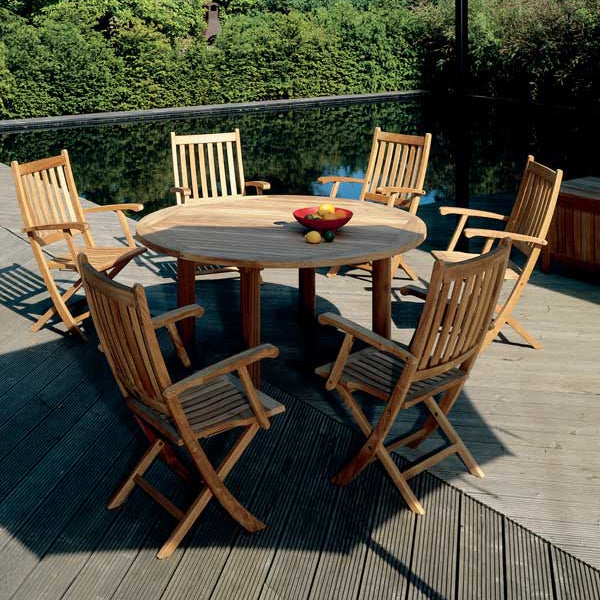 Barlow Tyrie Drummond Teak 59" Round Dining Table