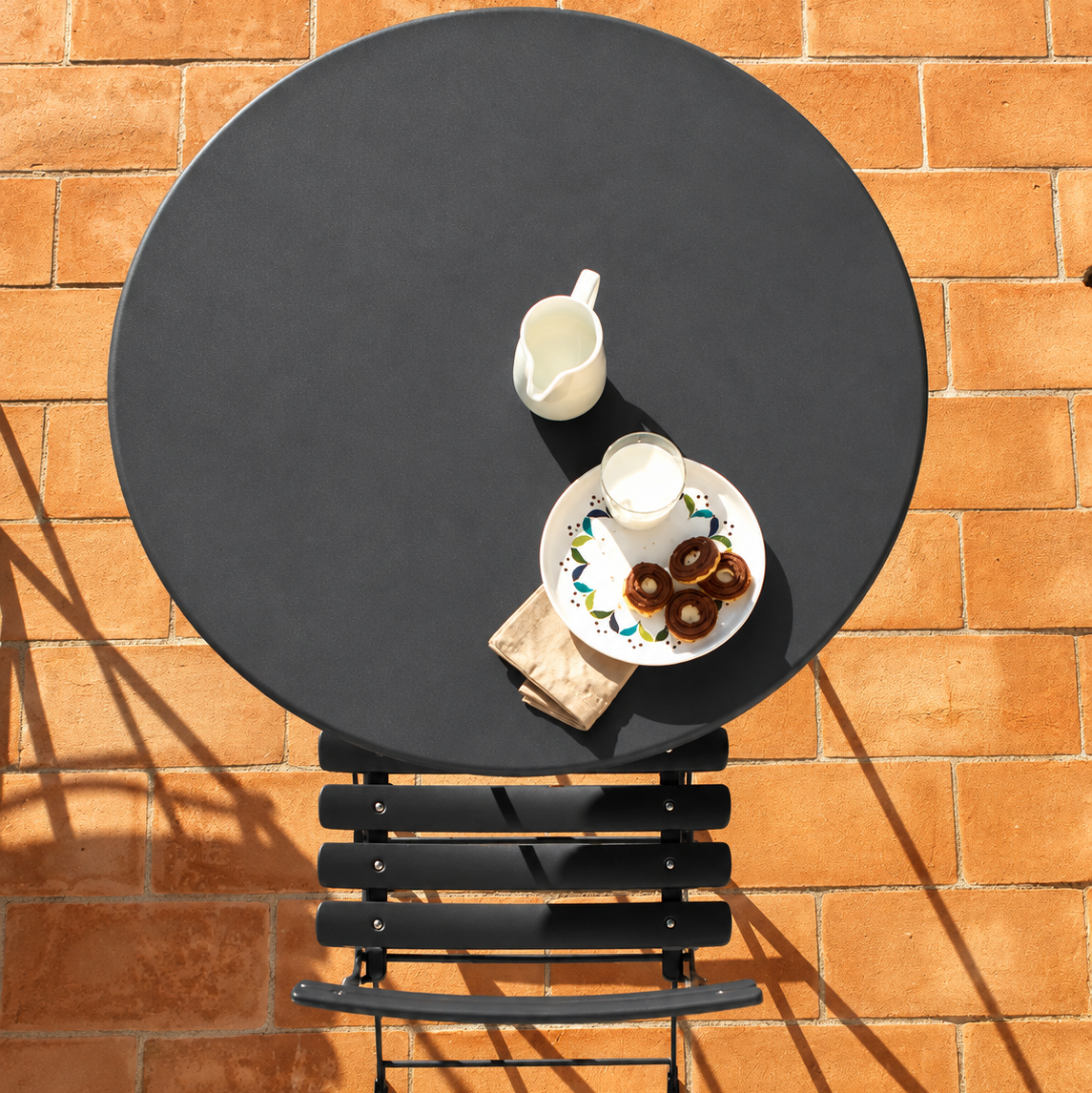 Emu Arc en Ciel Folding Bistro Table 32 Inch