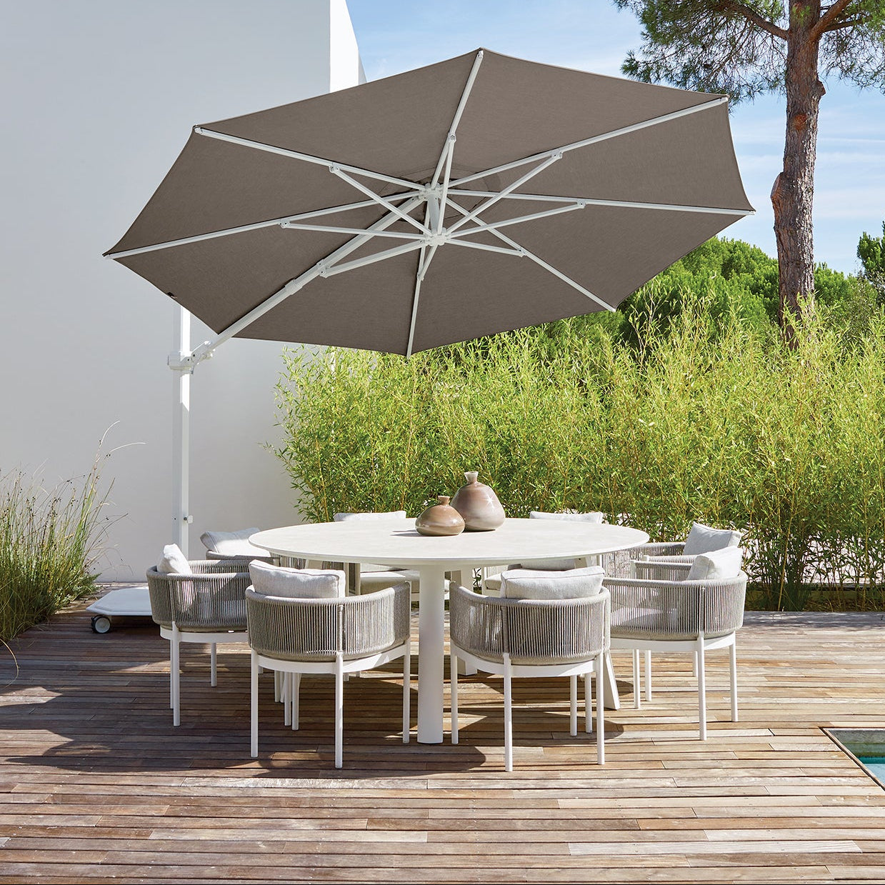 Jardinico JCP301 11.5' Octagon Sidepost Umbrella