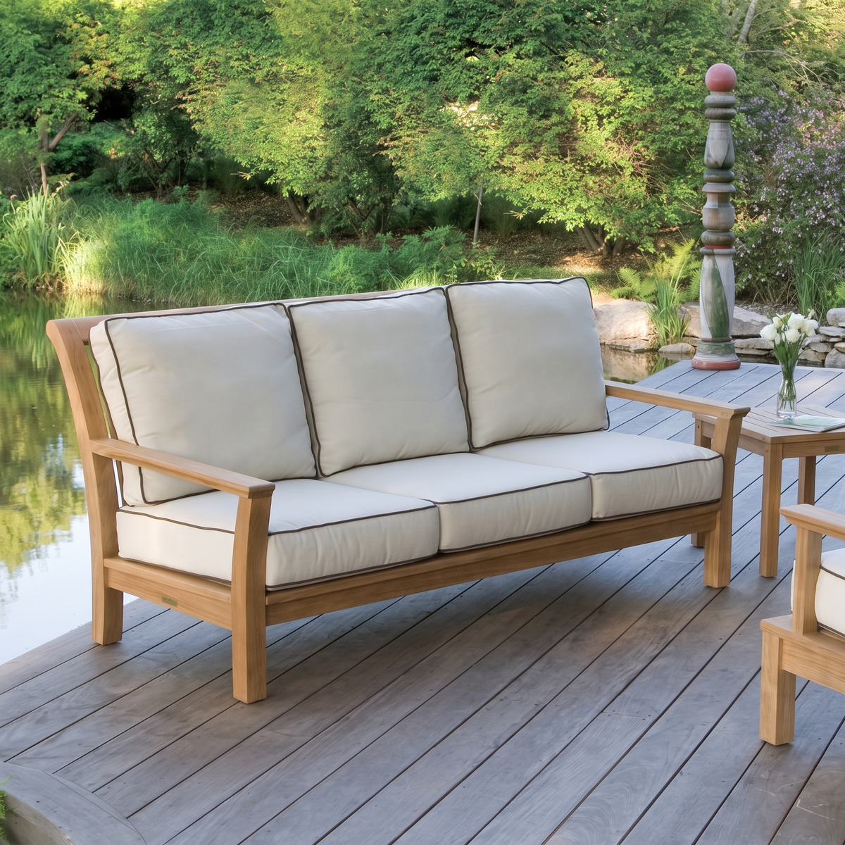 Kingsley Bate Chelsea teak deep seating sofa with white cushions