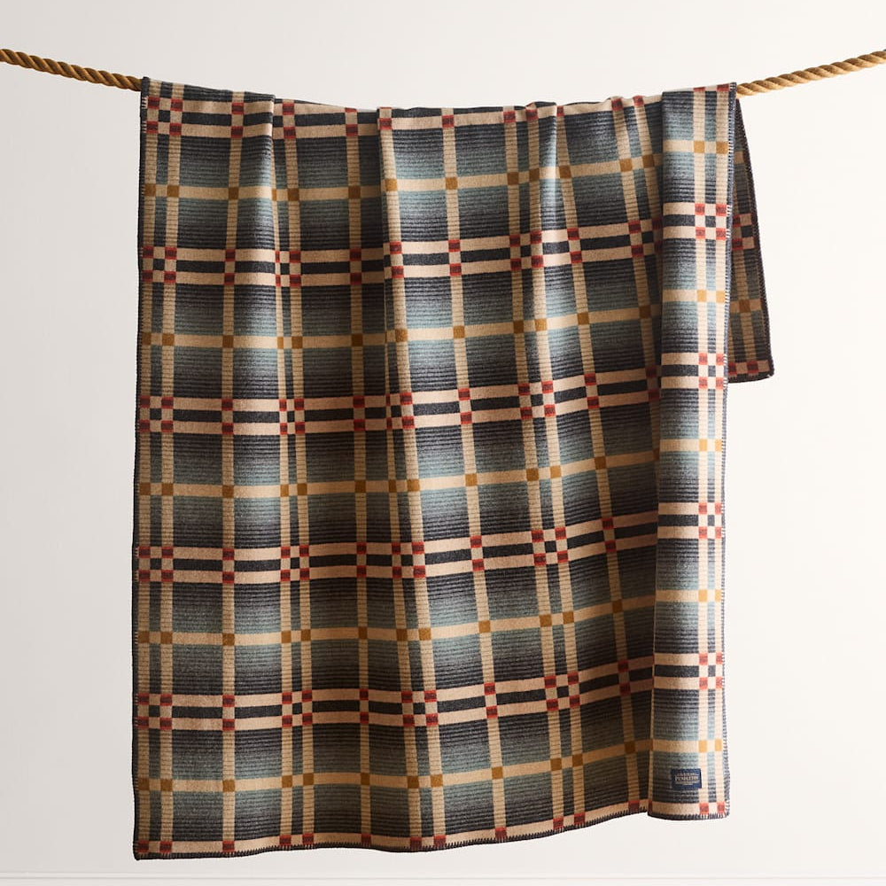 Pendleton Four Square Throw