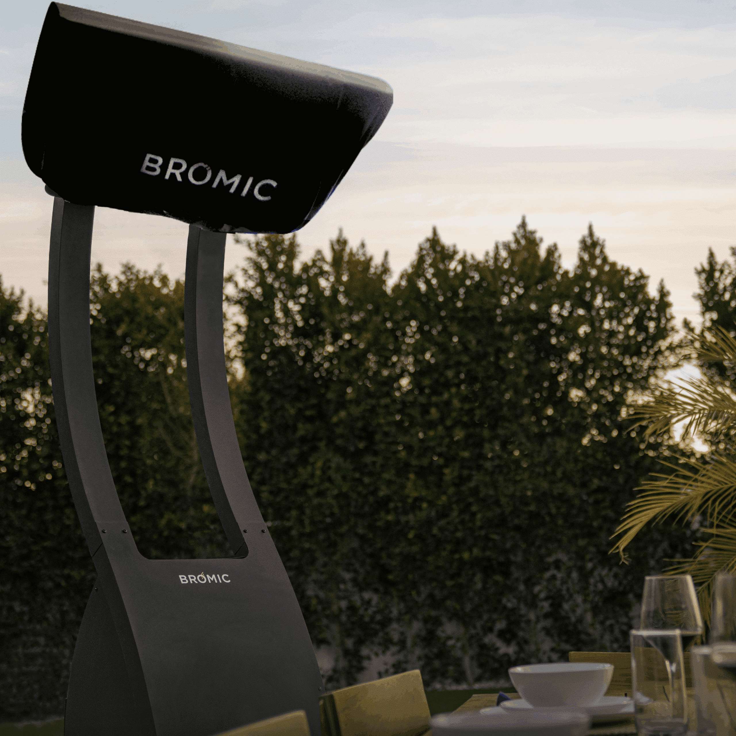 Bromic Tungsten Portable Patio Heater Head Cover