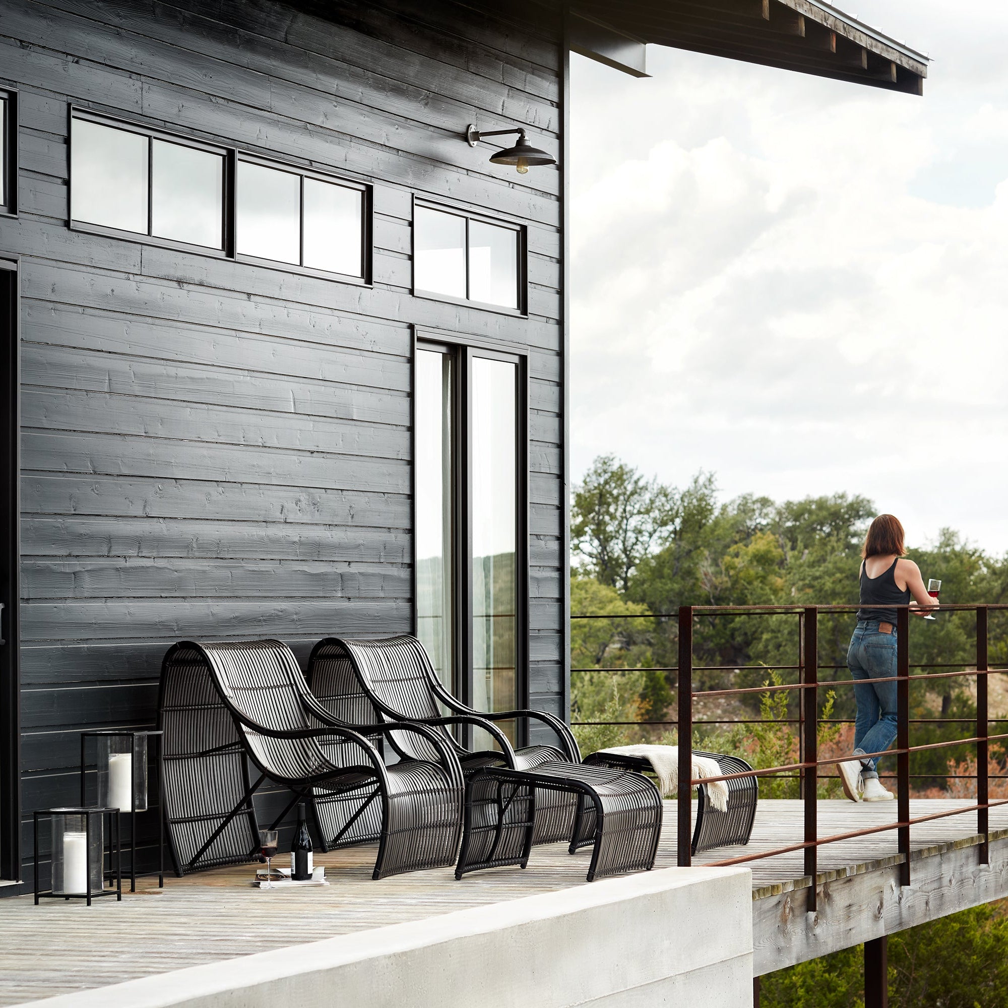 Woodard Loft Aluminum Small Lounge Chair