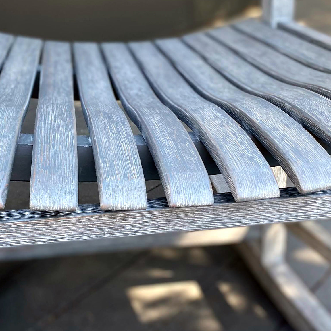 Americana Resort Rocker - Weathered Grey Distressed (Premium Finish)