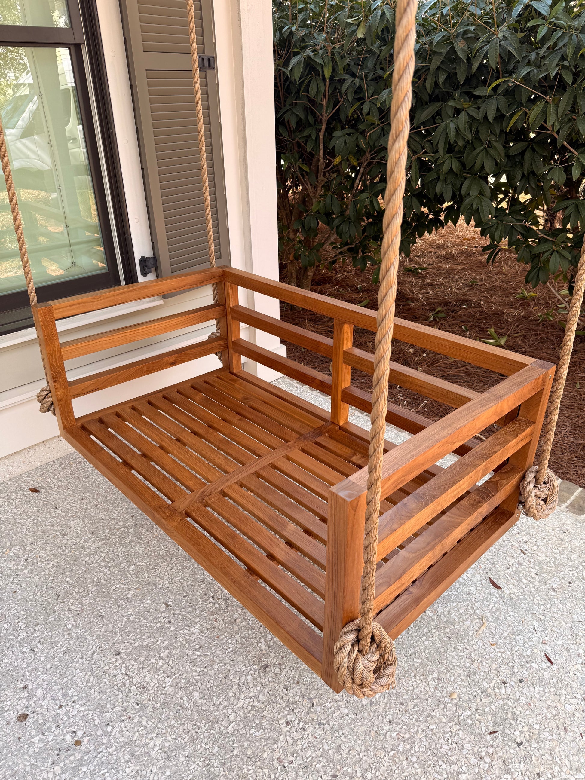 ModHaven Del Mar Swing Bed