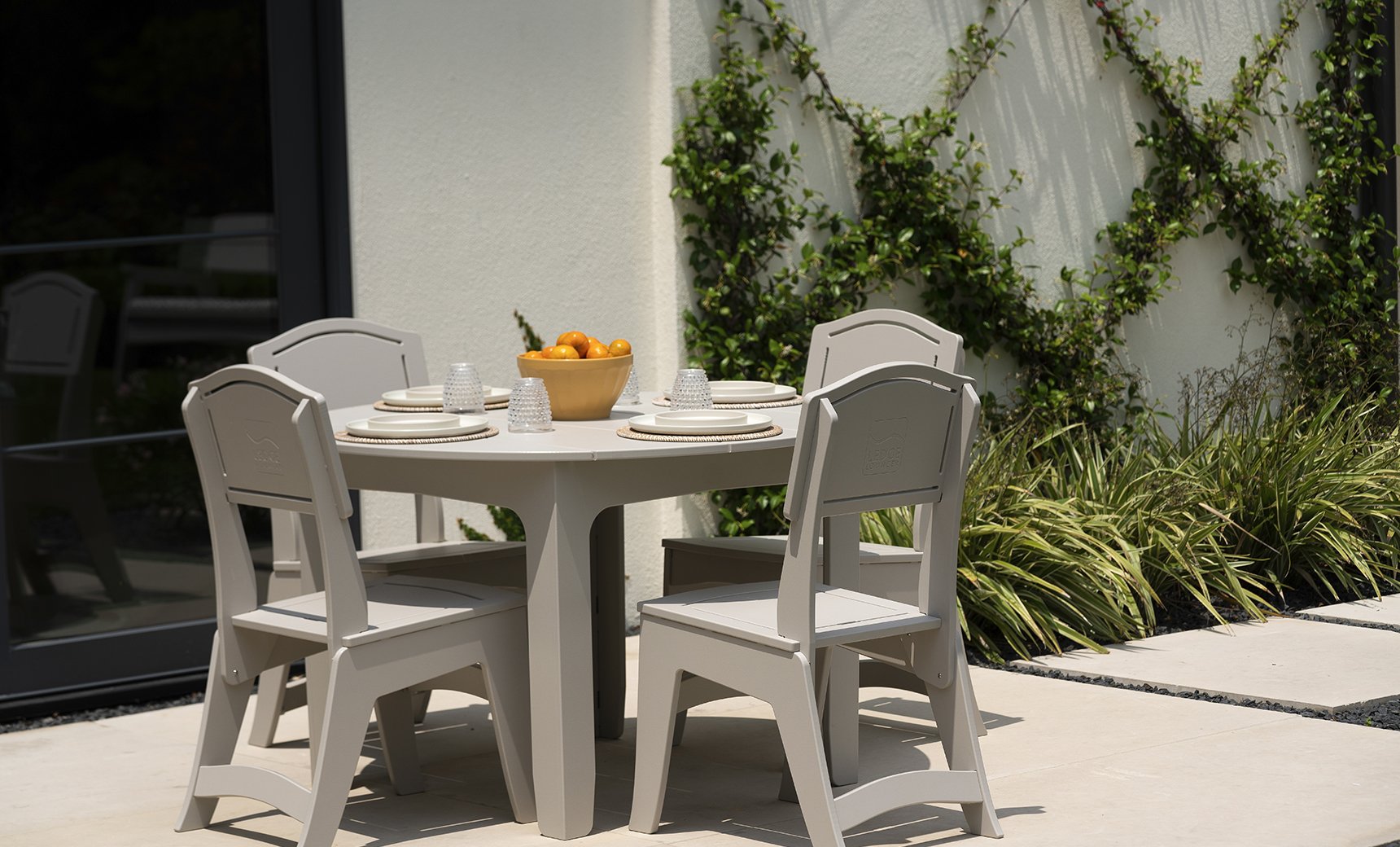 LEDGE Mainstay Round Dining Table