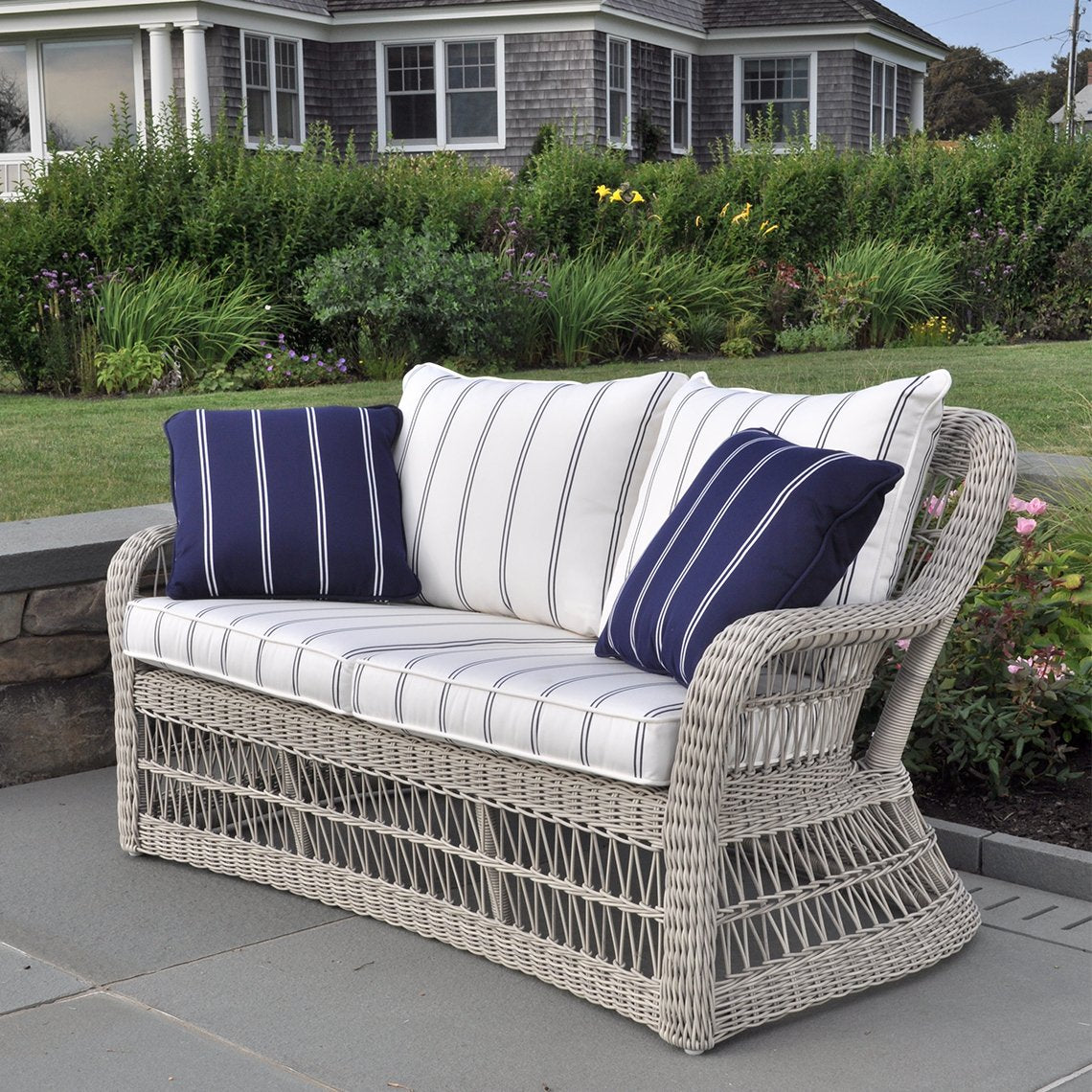 Kingsley Bate Southampton Wicker Deep Seating Settee