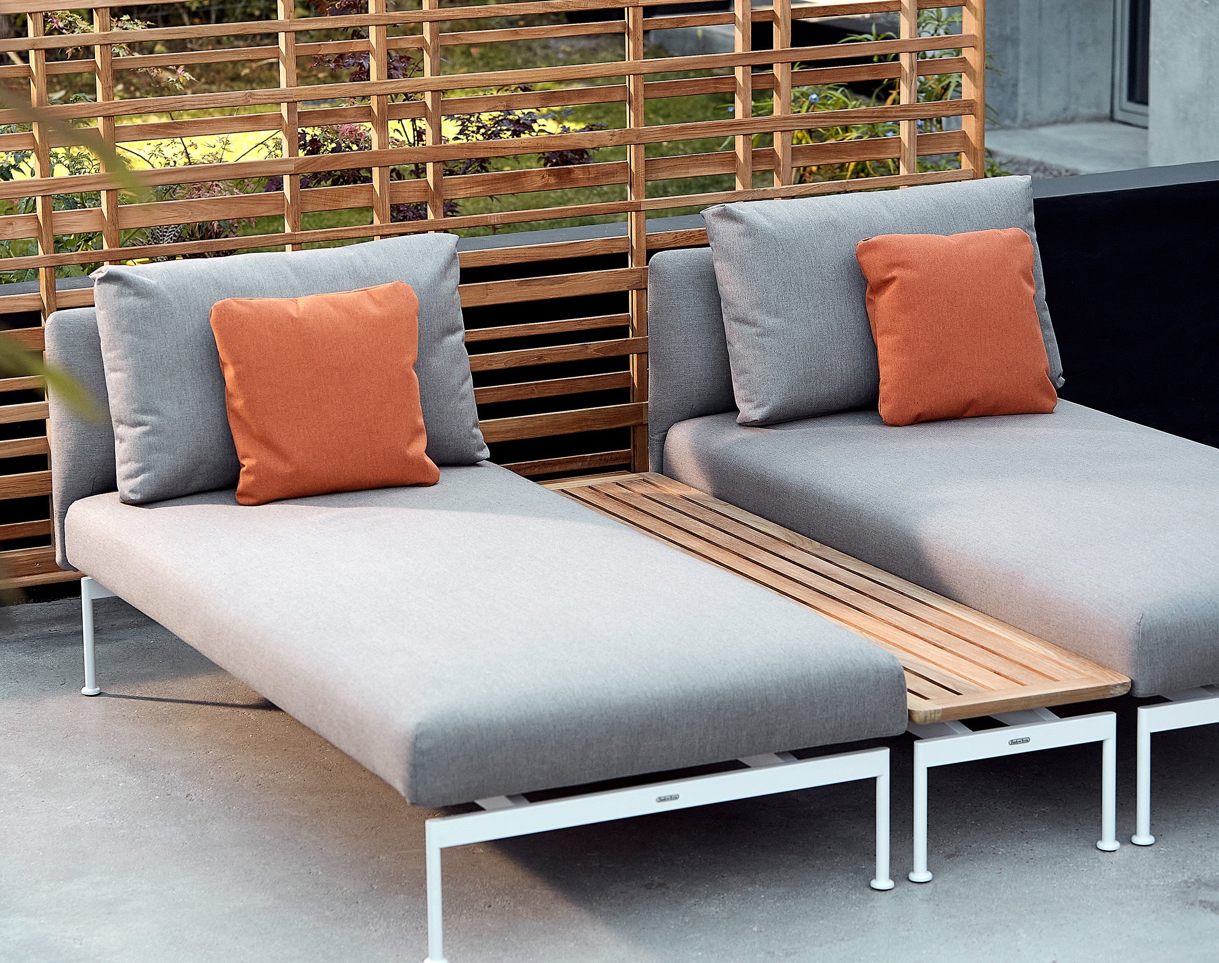 Barlow Tyrie Layout Stainless Steel Deep Seating Single Lounger