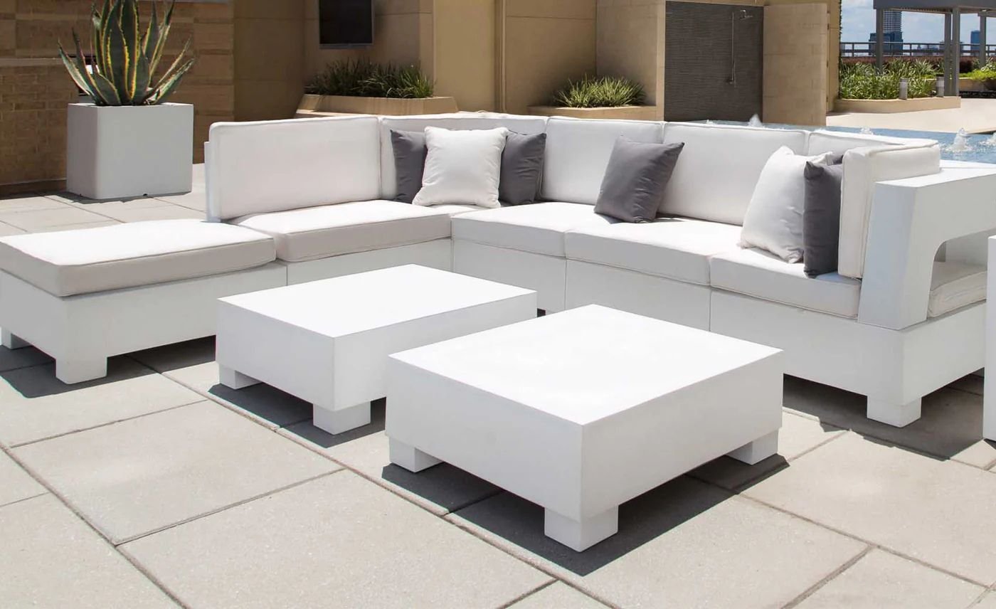 LEDGE Signature Sectional Endcap