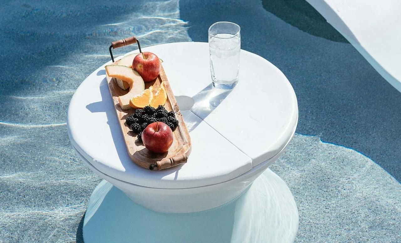 Signature Side Table Lid with umbrella hole