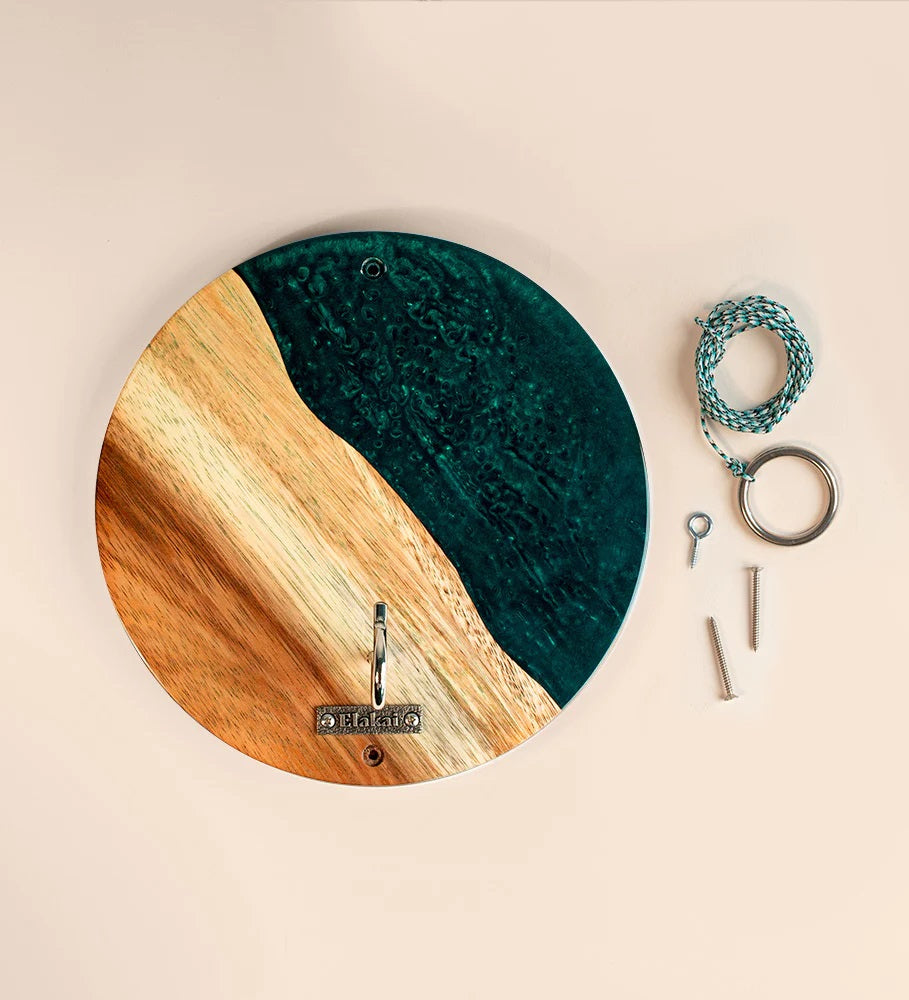 Elakai Wayfarer ART Live Edge Hook and Rings (emerald)