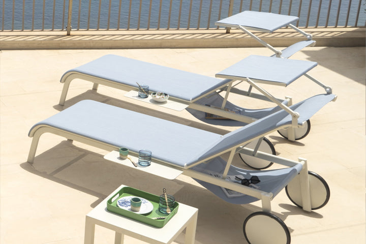 Emu Tiki Adjustable Chaise Lounge