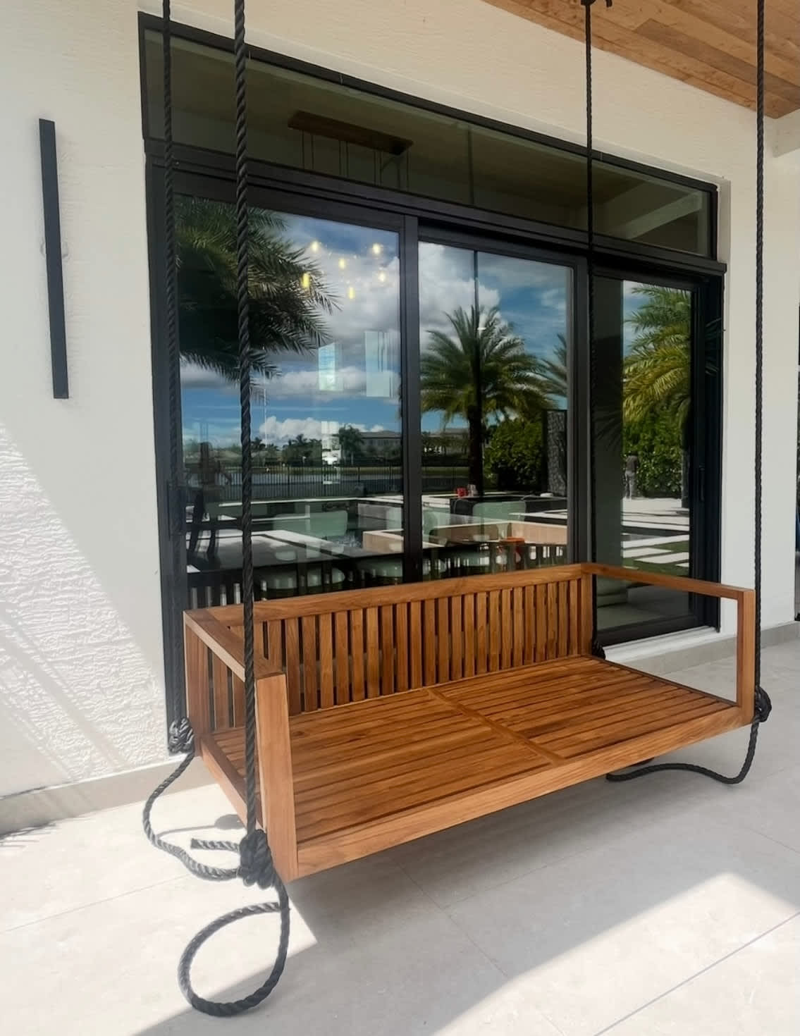 ModHaven Delray Swing Bed