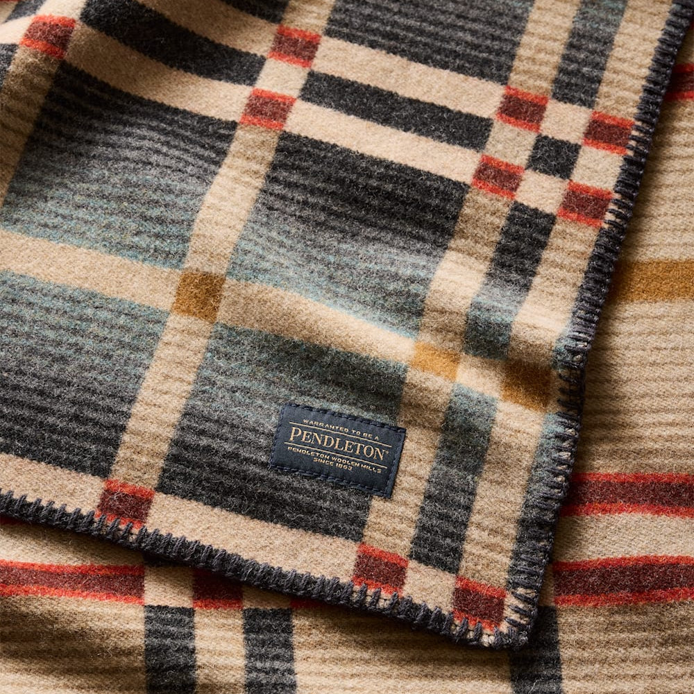 Pendleton Four Square Throw