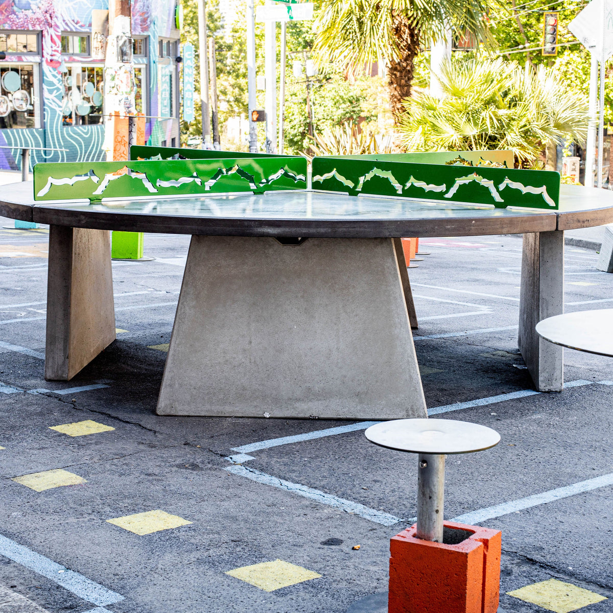 Stone Age Round 4-Way Table Tennis Table