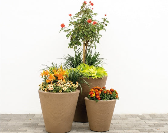 Dot Self-Watering Planter 26 inch Diameter