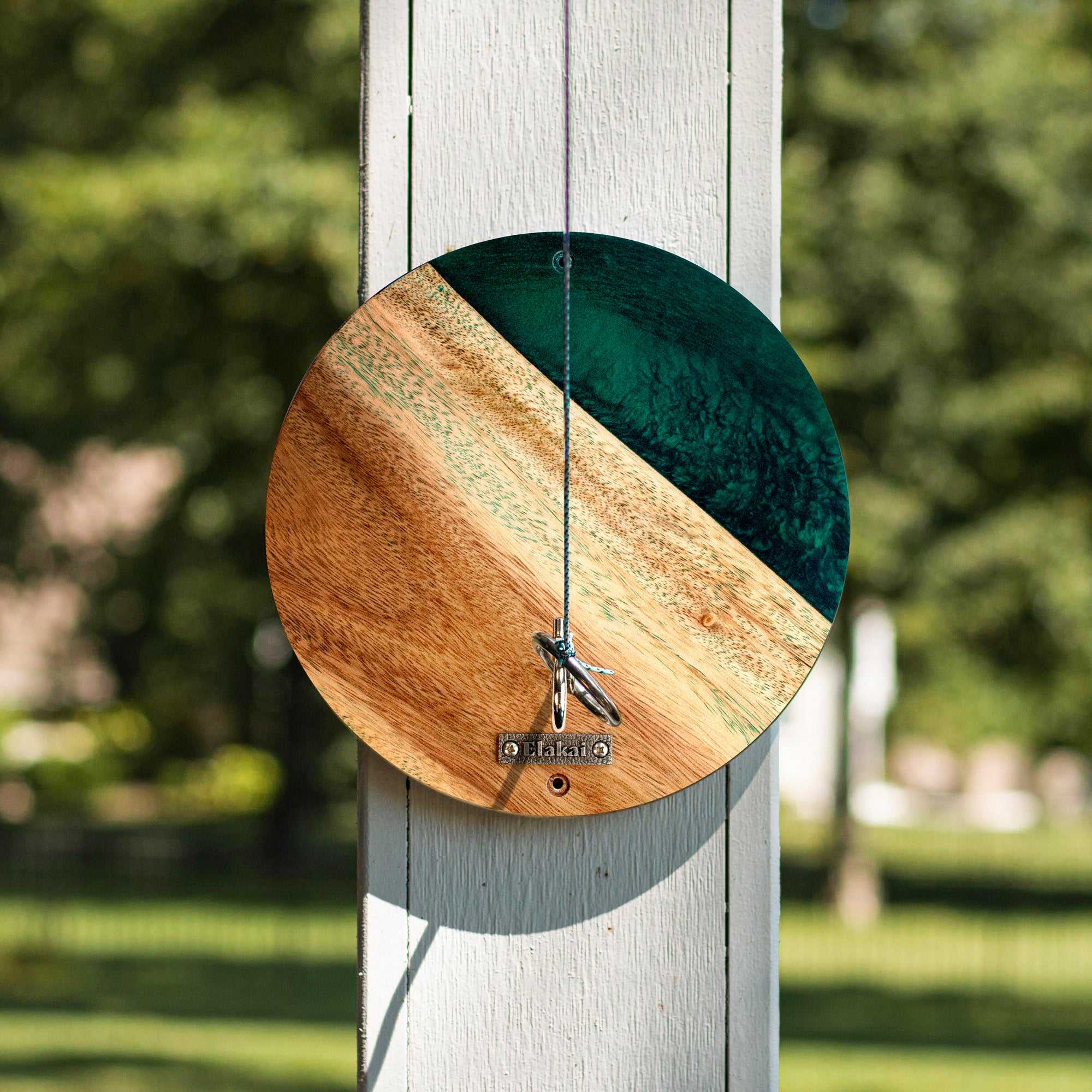 Elakai Wayfarer ART Live Edge Hook and Rings (emerald)