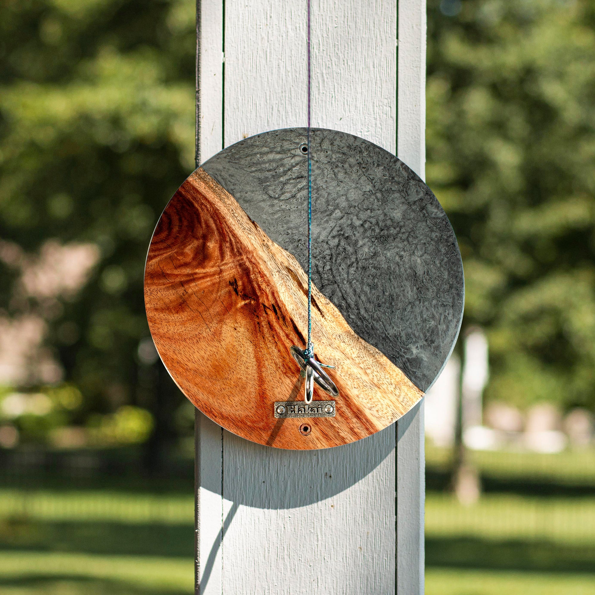 Elakai Wayfarer ART Live Edge Hook and Rings (slate) - mounted