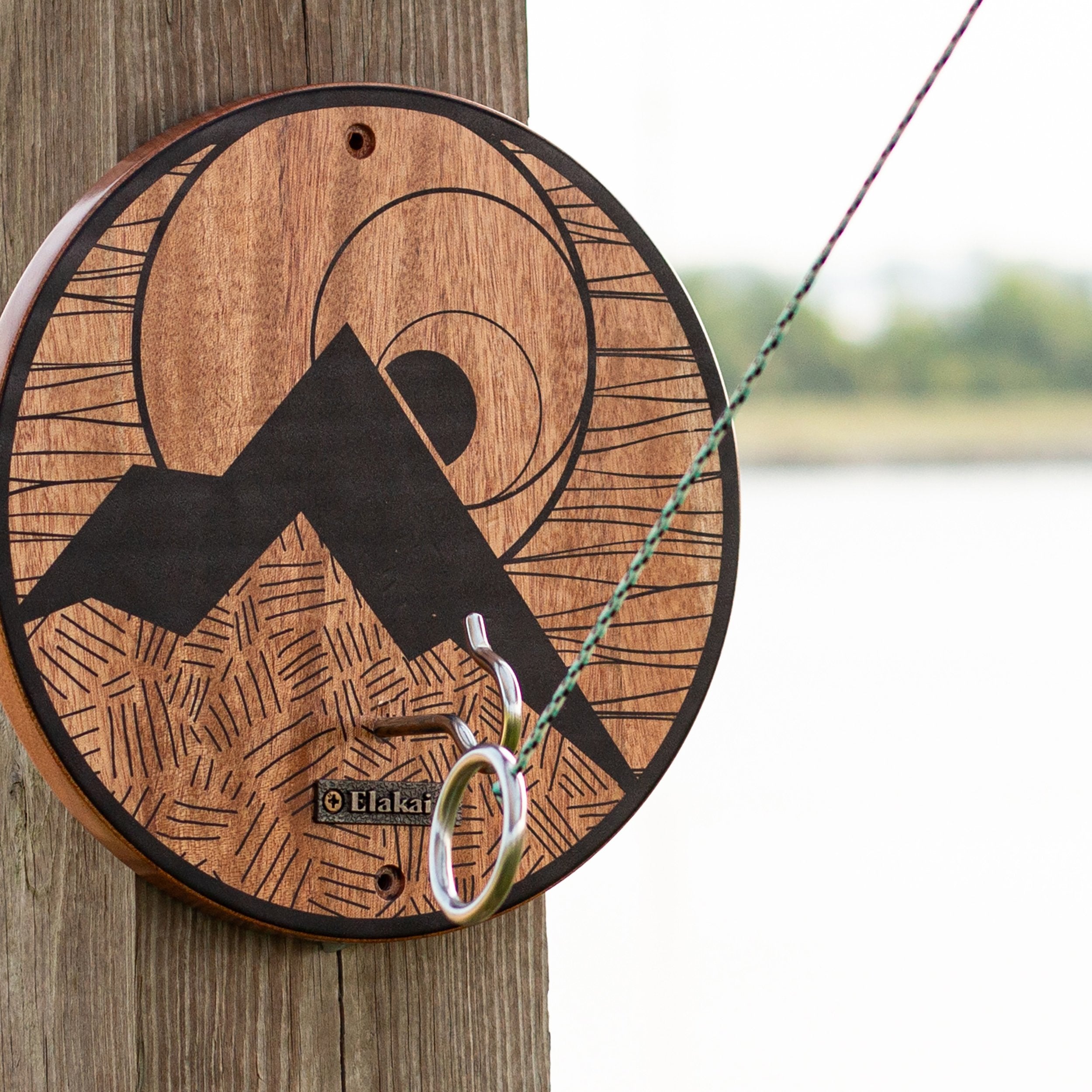 Elakai Wayfarer Natural Finish Hook and Ring Game