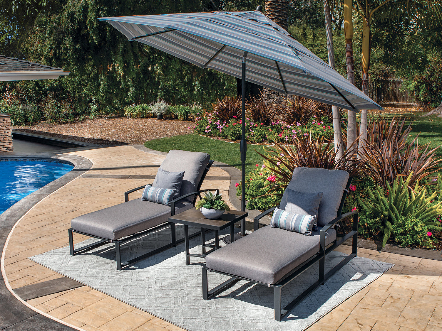 Treasure Garden 11' Octagon Auto Tilt Center Post Umbrella