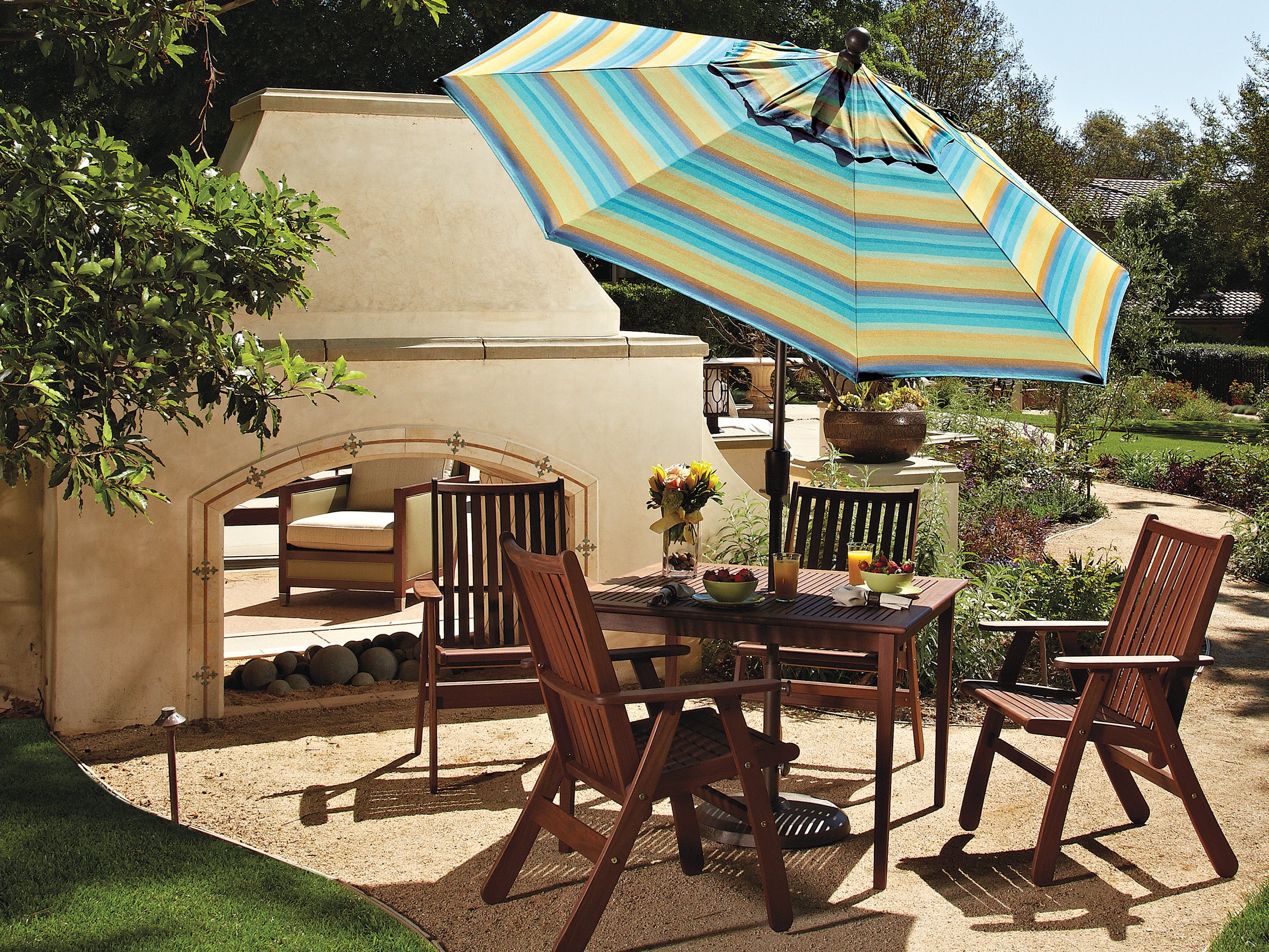 Treasure Garden 7.5' Octagon Push Button Center Post Tilt Umbrella