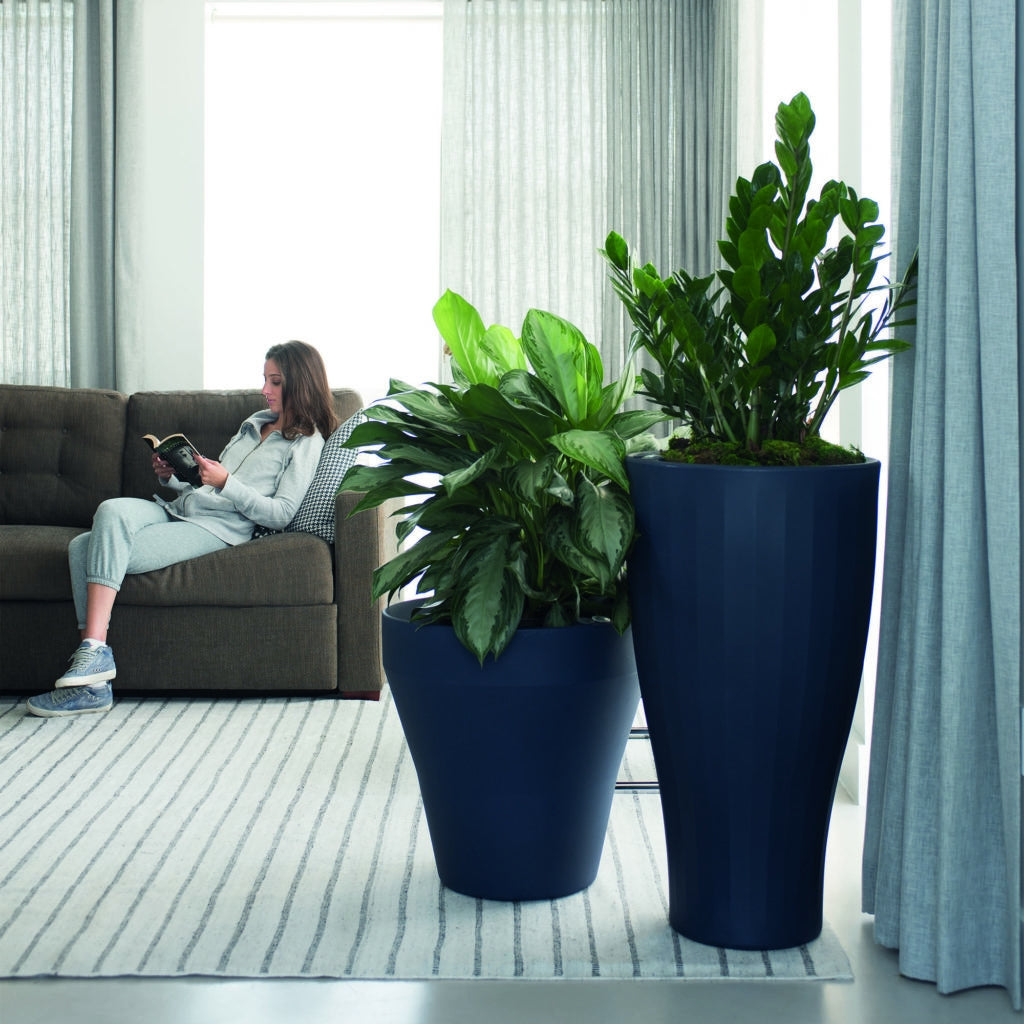 Tall Cup Self-Watering Planter 22 inch Diameter