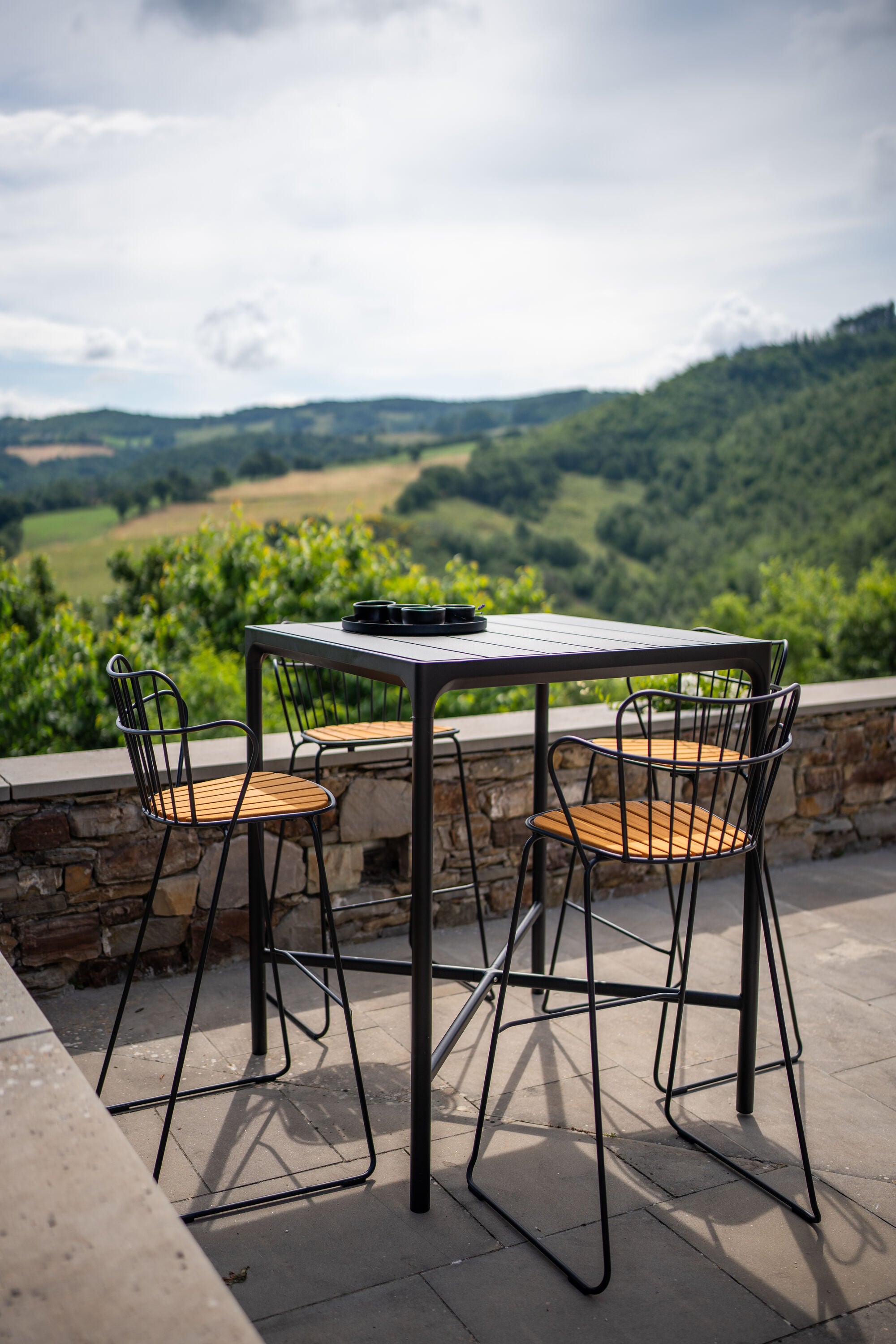 Paon Bar Stool