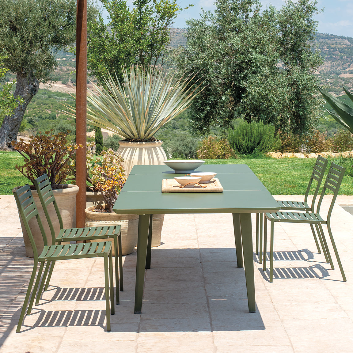 Emu Plus4 35.5" x 63" Outdoor/Indoor Extension Table