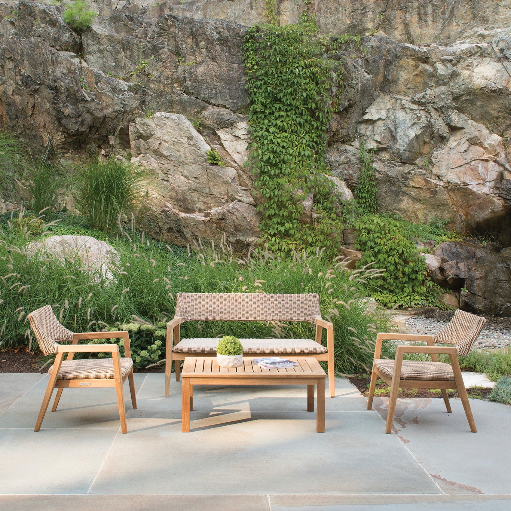 Kingsley Bate Spencer Settee Set
