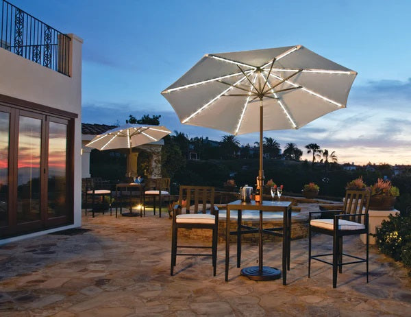 Barlow Tyrie Aura Lounge Chair